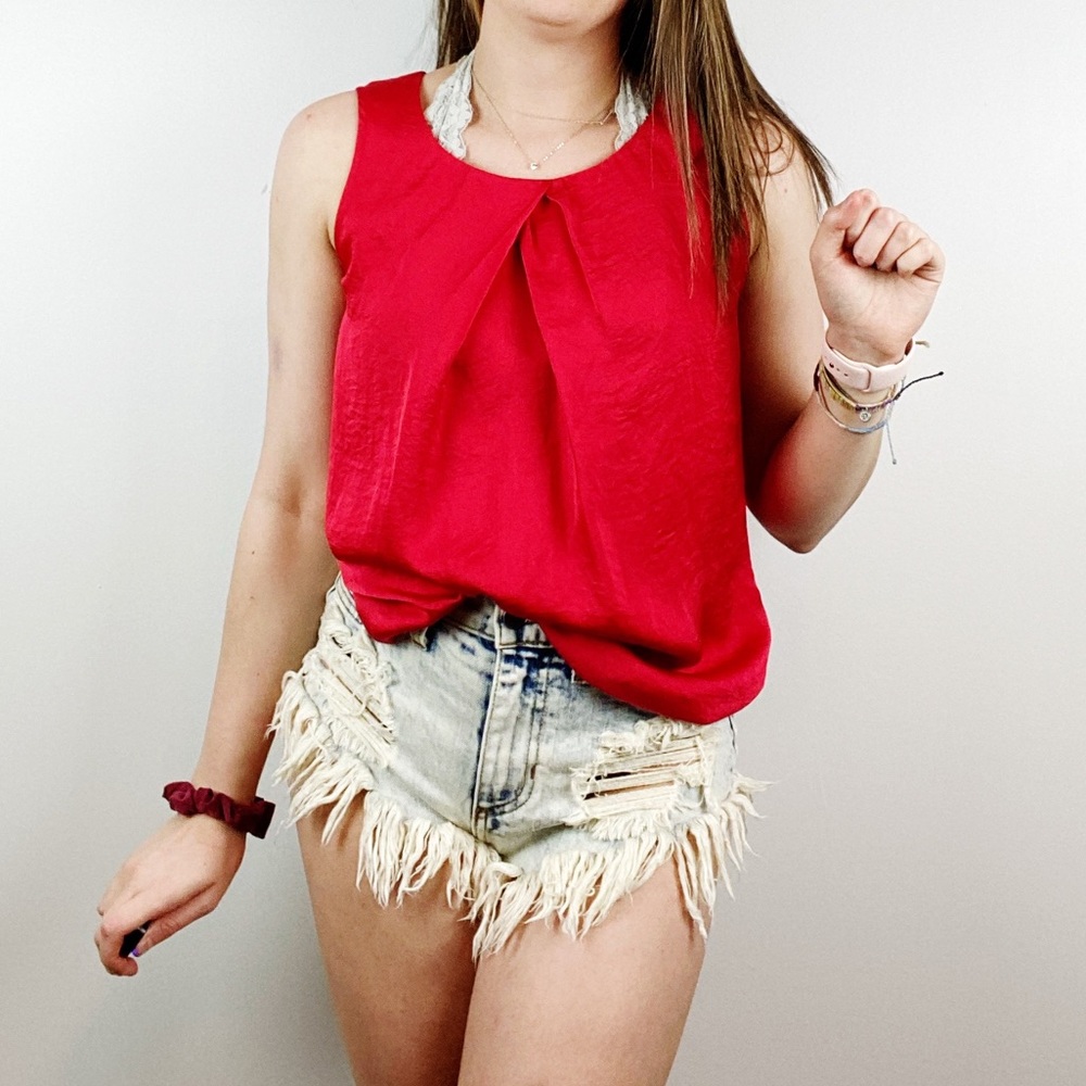 VIOLET & CLAIRE Red Tank Top Small